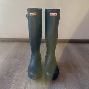 Hunter Women's Original Tall Matte Navy Waterproof Rain Boots